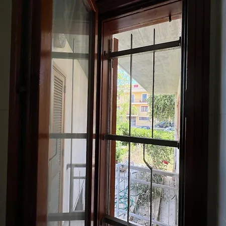 Villino Con Giardino Privato *