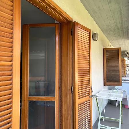 度假居 Villino Con Giardino Privato 圣贝内代托-德尔特龙托