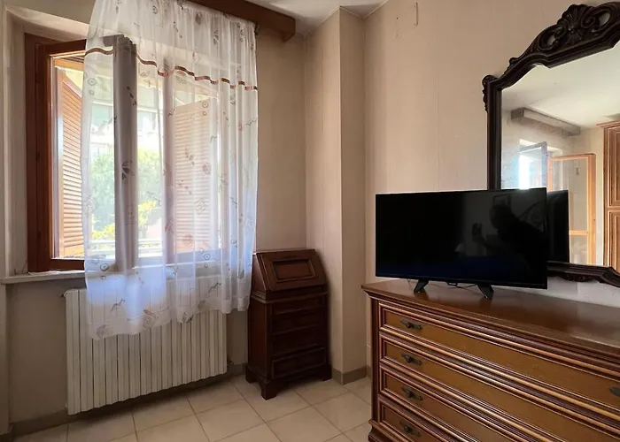 Villino Con Giardino Privato 度假居 *